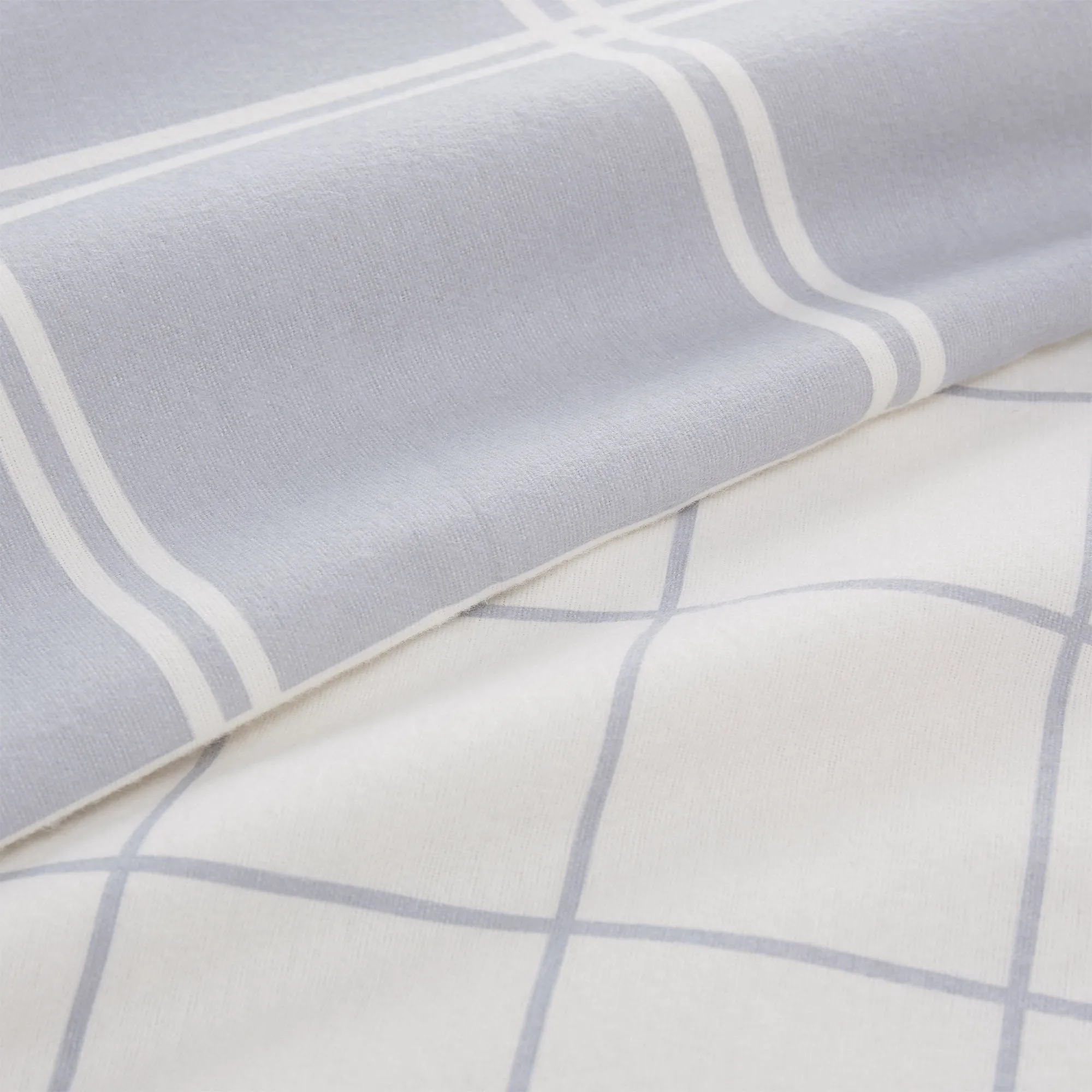 Brelade Bedding [Light grey/Cream]