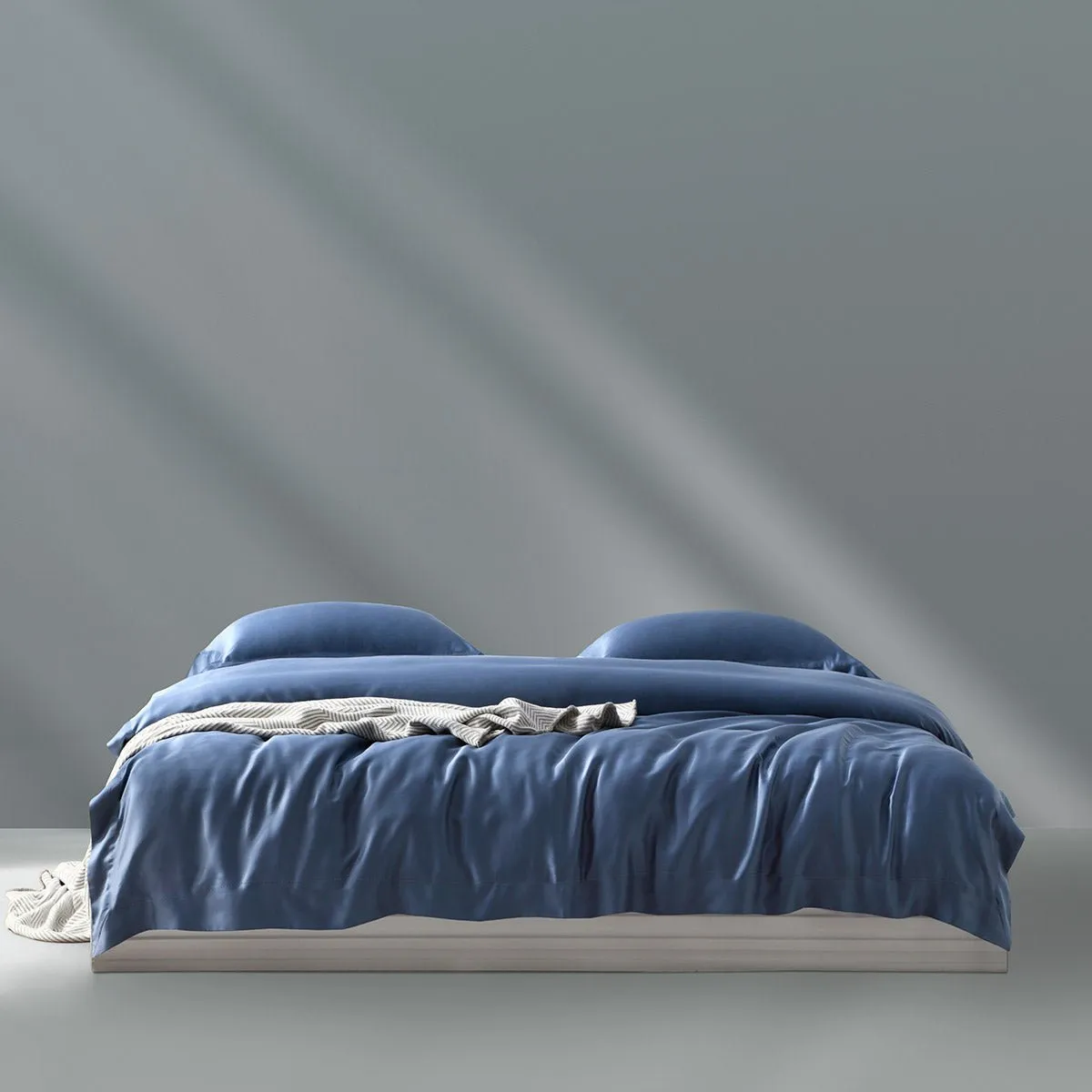 Carl 60s LF Tencel 4 Pieces Summer Cool Navy Quilt Cover Set
