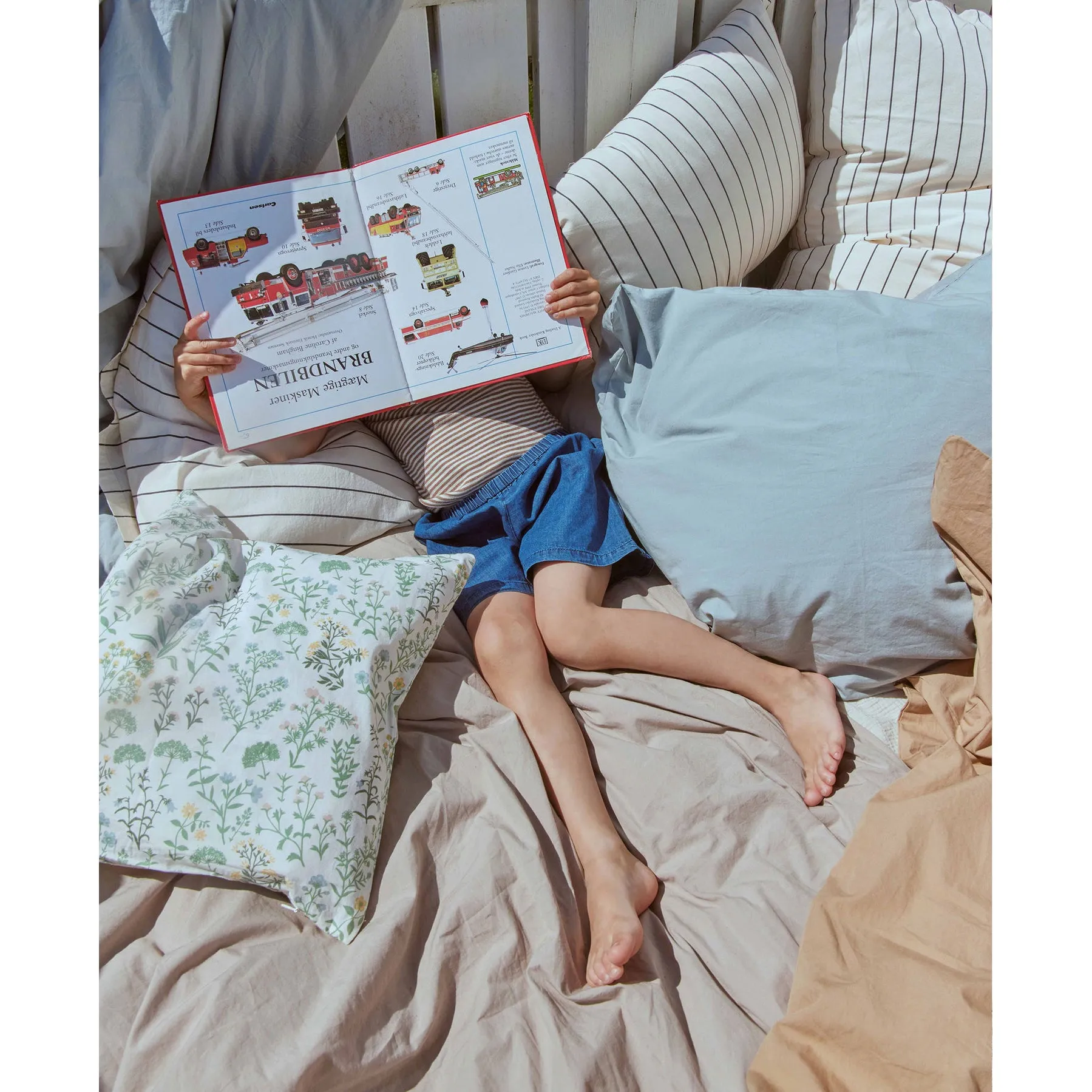 Dear April Junior Bedding - 100x140 / 40x45cm - Sail Stripes