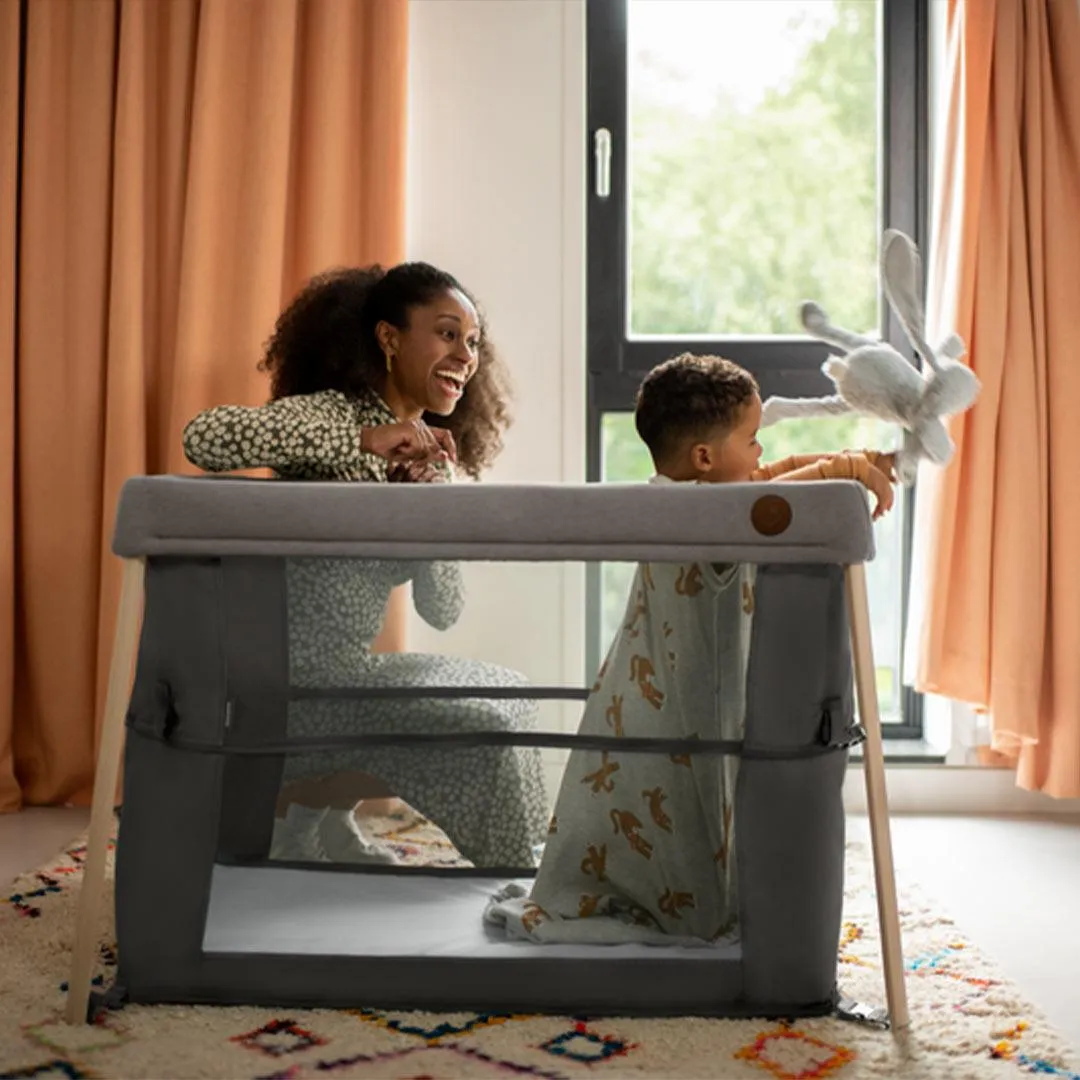 Maxi-Cosi Iris Beyond Eco Travel Cot - Beyond Graphite