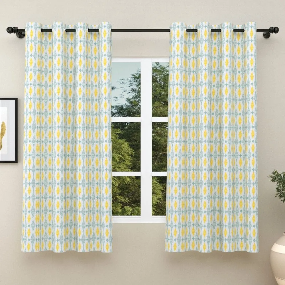 Prism Pattern Curtain Set
