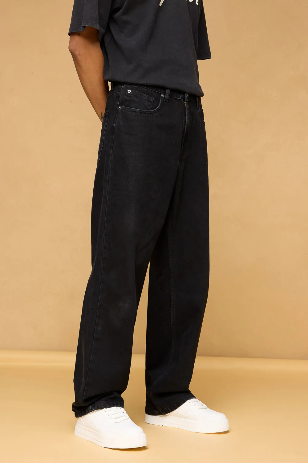 Sturdy Black Men's Baggy Fit Jeans