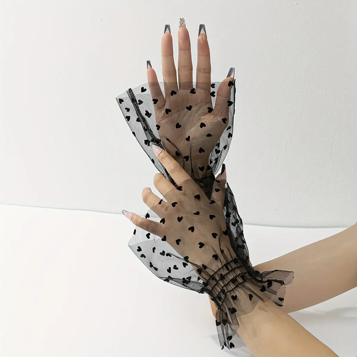 Stylish Polka Dot Lace Fake Sleeves Casual and Versatile