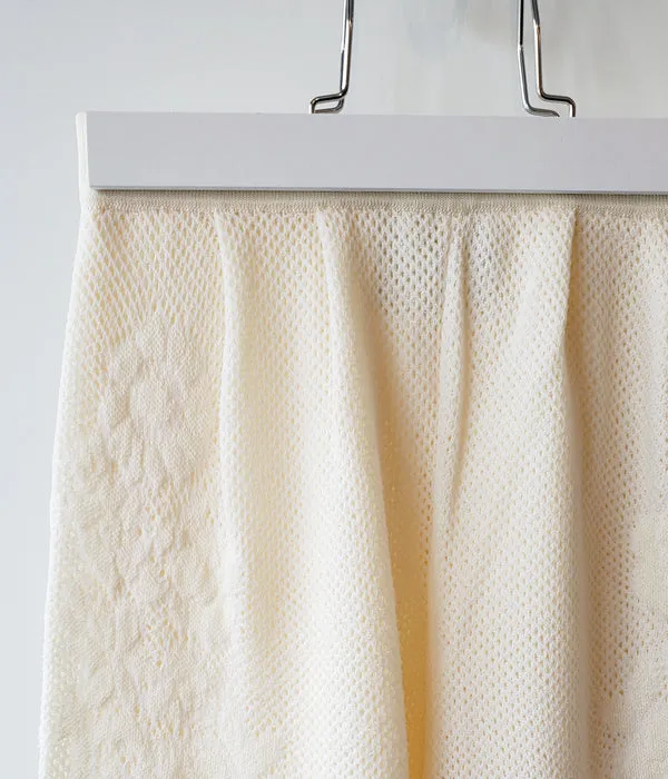 TAN/FLORAL PATTERNED LACY PANTS(IVORY)