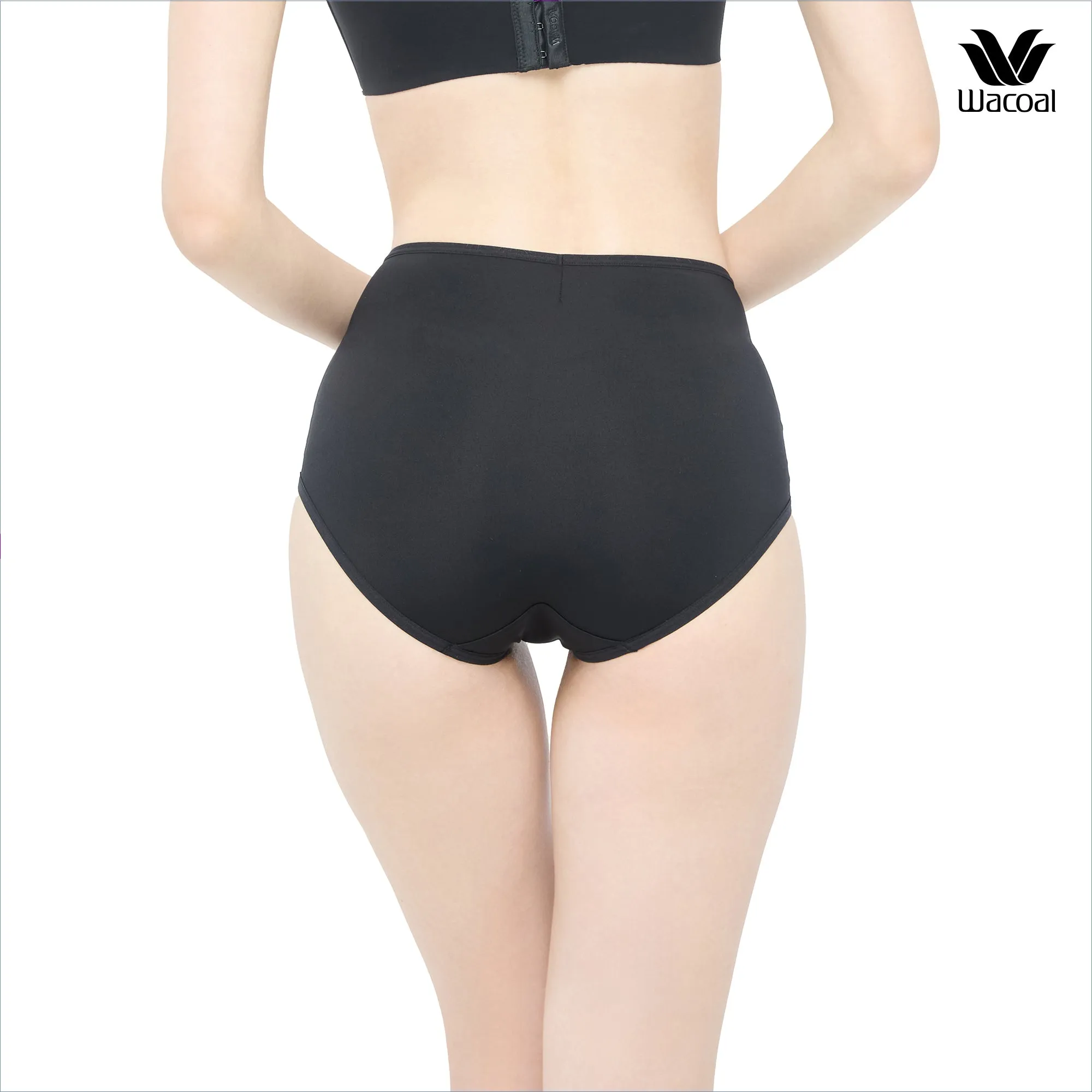 Wacoal Curve Diva บราไร้โครงเก็บกระชับ สาวคัพใหญ่ รุ่น WB7544/WQ1537  (เข้าคู่ MU7544)สีดำ (BL)
