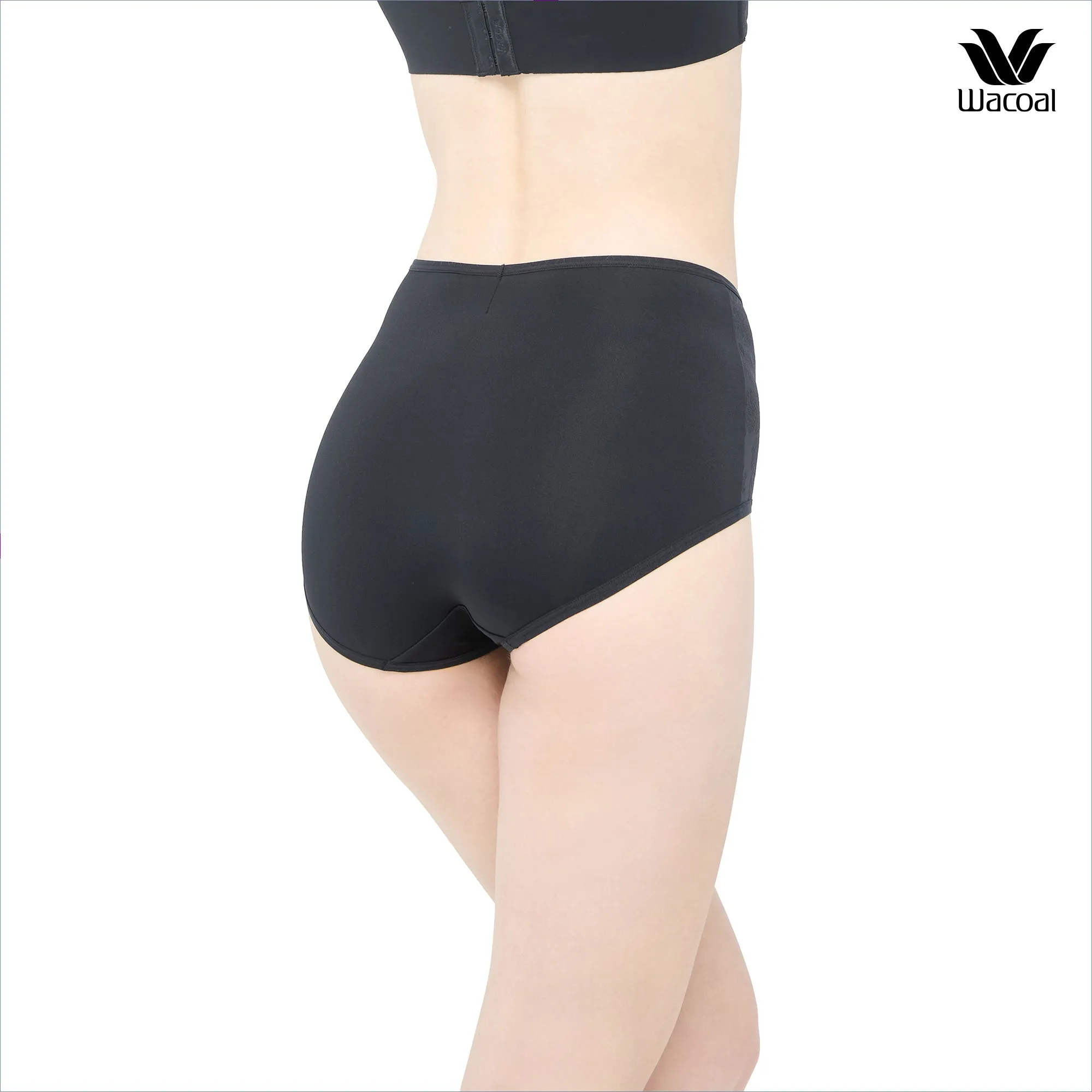 Wacoal Curve Diva บราไร้โครงเก็บกระชับ สาวคัพใหญ่ รุ่น WB7544/WQ1537  (เข้าคู่ MU7544)สีดำ (BL)