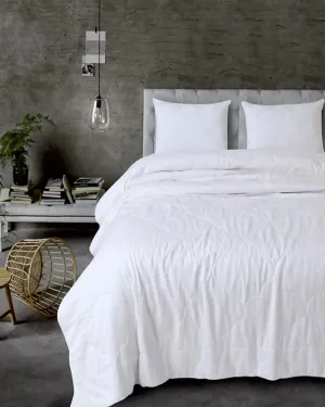 Wyatt White Bedsheet Set
